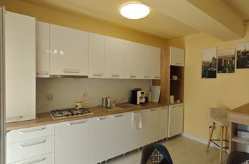 Apartament 3 camere de vanzare BAIA MARE - Maramures anunturi imobiliare Maramures