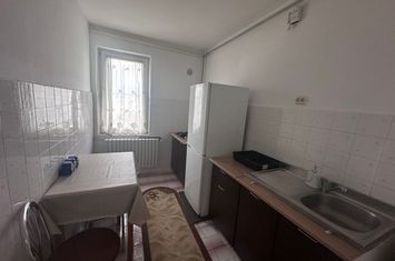 Apartament 2 camere de vanzare COMPLEX STUDENTESC - Timis anunturi imobiliare Timis