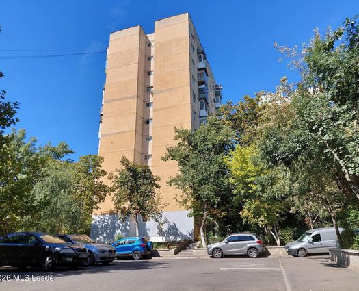 Apartament 2 camere Drumul Taberei, 42 mp