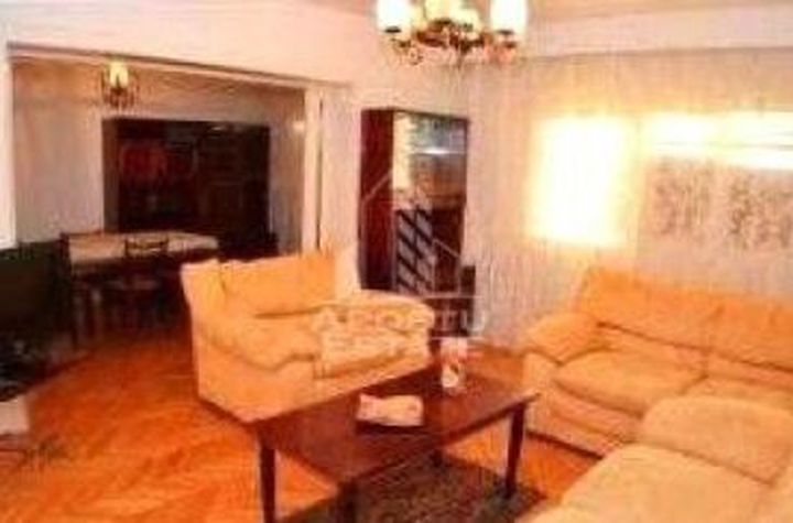 Apartament central, 4 camere ,zona excelenta. anunturi imobiliare Arad