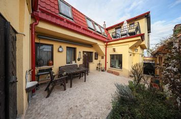 Casă deosebită de vânzare în centrul Brașovului | Comision 0% anunturi imobiliare Brasov