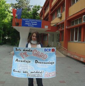 BCR pregăteşte joburi de vară pentru liceeni