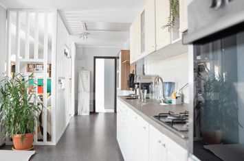 Apartament 2 camere de vanzare FLORESTI - Cluj anunturi imobiliare Cluj