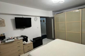 Apartament 3 camere de vanzare RADAUTI - Suceava anunturi imobiliare Suceava