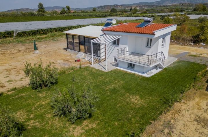 Casă două nivele 50 mp în Paralia Karianis anunturi imobiliare Grecia