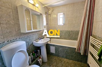 Apartament 2 camere, 50 mp utili, decomandat, Ampoi 3 anunturi imobiliare Alba