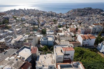 Teren construibil 180 mp în Chorafa, Kavala anunturi imobiliare Grecia