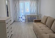 299 €, Garsonieră