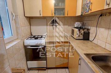 Garsonira de inchiriat zona UMT, anunturi imobiliare Timis