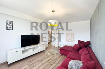 De inchiriat apartament cu 2 camere in zona Tractorul anunturi imobiliare Brasov
