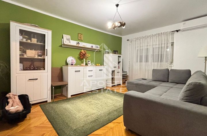 Apartament cu 3 camere in zona Soarelui, centrala termica, decomandat anunturi imobiliare Timis