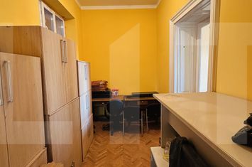 Apartament 4 camere de vanzare ARAD - Arad anunturi imobiliare Arad