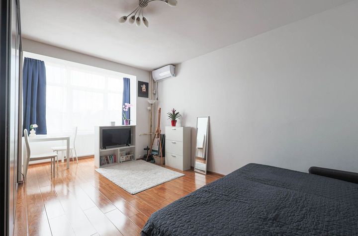 REZERVAT! Apartament cu o camera – Strada Decebal anunturi imobiliare Arad