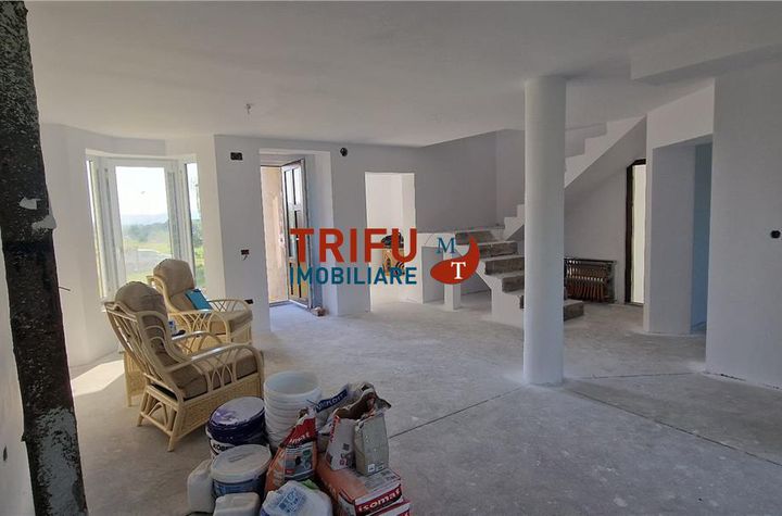 Casă - 4 camere de vanzare CENTRAL - Alba anunturi imobiliare Alba