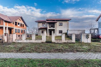 Casă spatioasa, construcție nouă – Zimandu Nou Teren 998 mp Comision 0 anunturi imobiliare Arad