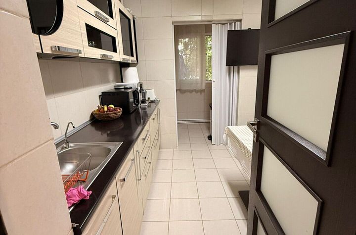 Dristor - Laborator inchiriere  ap. 3 camere dec anunturi imobiliare Bucuresti