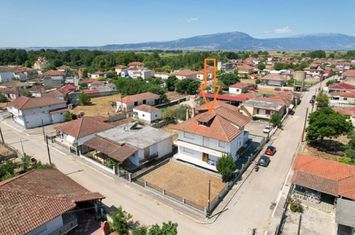 Casă 252 mp pe teren 625 mp în Milopotamos anunturi imobiliare Grecia