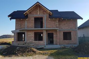 Vilă - 4 camere de vanzare BOD - Brasov anunturi imobiliare Brasov