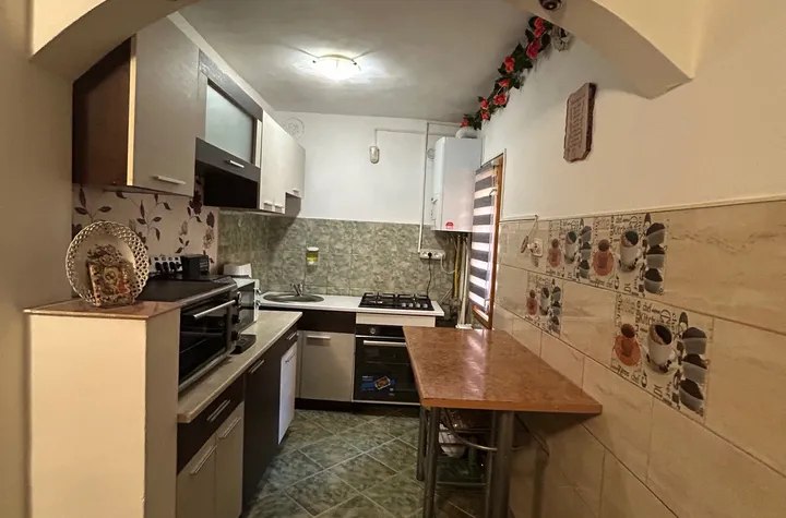 Garsonieră de vanzare BUZIASULUI - Timis anunturi imobiliare Timis