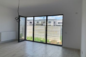 CASA PE PARTER INDIVIDUALA-PANOURI SOLARE-CARTIER LEORDENI anunturi imobiliare Bucuresti