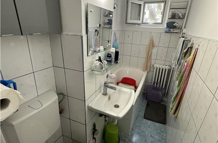 Apartament 3 camere de vanzare CIRCUMVALATIUNII - Timis anunturi imobiliare Timis