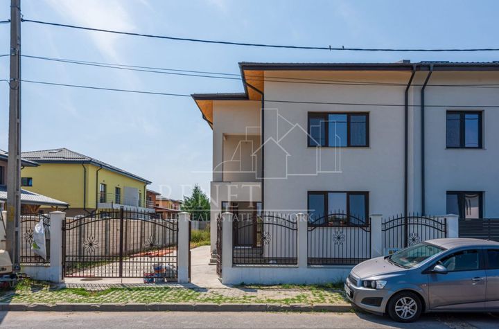 Vilă - 4 camere de vanzare MOGOSOAIA - Bucuresti anunturi imobiliare Bucuresti