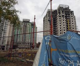Planorama se afundă în datorii