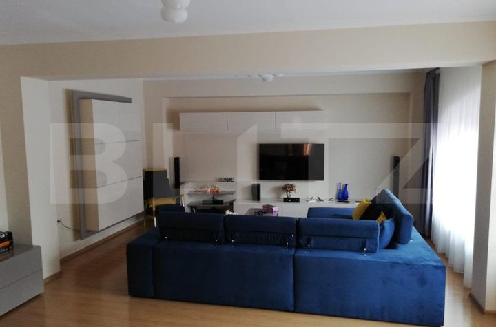 Vilă - 8 camere de vanzare CRISTIAN - Brasov anunturi imobiliare Brasov