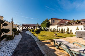 Casă SMART cu 5 camere, teren 720 mp, fotovoltaice 13 kW, Aradul Nou anunturi imobiliare Arad