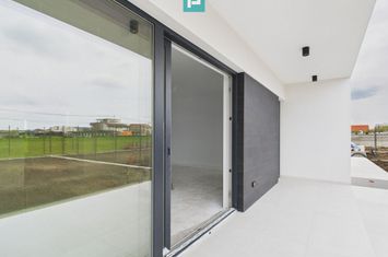 Casă tip duplex  – Dumbrăvița anunturi imobiliare Timis