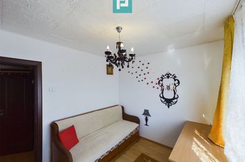 Apartament cu 3 camere de închiriat - Lebăda anunturi imobiliare Arad