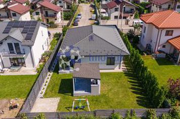 Casa individuala-Valea Adanca zona 5 drumuri anunturi imobiliare Iasi