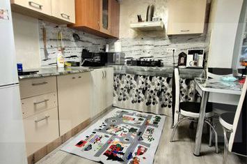 Casă - 2 camere de vanzare CURTESTI - Botosani anunturi imobiliare Botosani