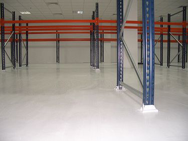 Un om de afaceri local a luat un milion de euro pe o hala industriala