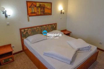 Vilă - 20 camere de vanzare SEMICENTRAL - Iasi anunturi imobiliare Iasi