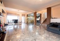 319.000 €, Casă