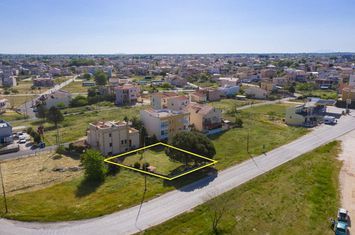 Teren 426 mp în Χρυσούπολη, fațadă 16 m anunturi imobiliare Grecia