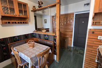 Apartament 2 camere de inchiriat VEST - Suceava anunturi imobiliare Suceava