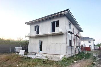 Vilă - 4 camere de vanzare JUCU - Cluj anunturi imobiliare Cluj
