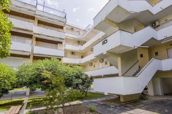 Studio renovat 26 mp, 190 metri de mare, Asprovalta anunturi imobiliare Grecia