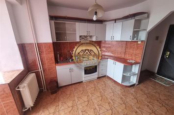 Apartament 2 camere de vanzare DECEBAL - Bihor anunturi imobiliare Bihor