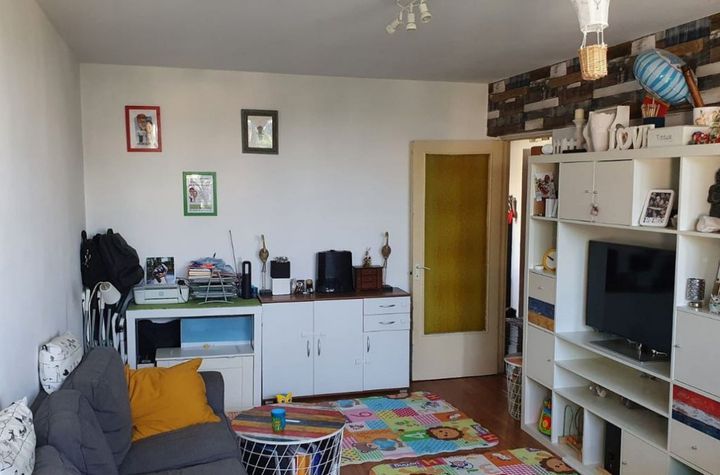 Apartament 2 camere de vanzare CANTEMIR - Bucuresti anunturi imobiliare Bucuresti