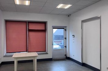 Spațiu comercial de inchiriat VICOVU DE SUS - Suceava anunturi imobiliare Suceava