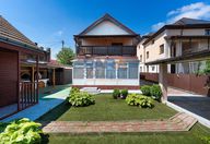 170.000 €, Vilă
