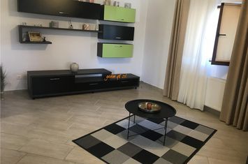 Apartament 3 camere de vanzare NORD - Vrancea anunturi imobiliare Vrancea