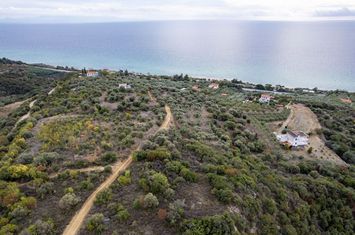Teren 750 mp în Paralia Folias, la 350 metri de plajă anunturi imobiliare Grecia