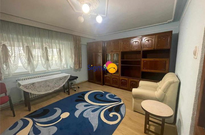 Apartament 3 camere de vanzare CENTRU CIVIC - Iasi anunturi imobiliare Iasi