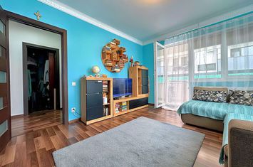 Apartament 3 camere decomandat bucatarie inchisa 2 bai Parcul Teilor anunturi imobiliare Bucuresti