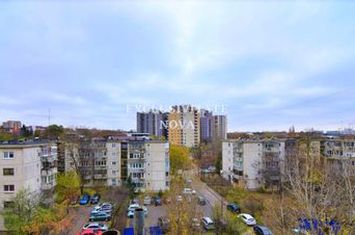 Inchiriere 3 camere MODERN Tineretului Vacaresti Sun Plaza anunturi imobiliare Bucuresti