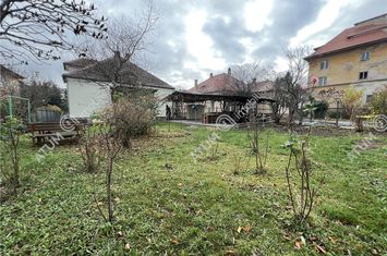 Casă - 4 camere de vanzare CALEA POPLACII - Sibiu anunturi imobiliare Sibiu